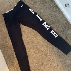 Cute Nike Leggings😍